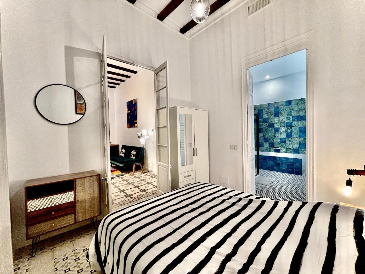 Picasso'S Deluxe Puerta Verde Málaga Buitenkant foto